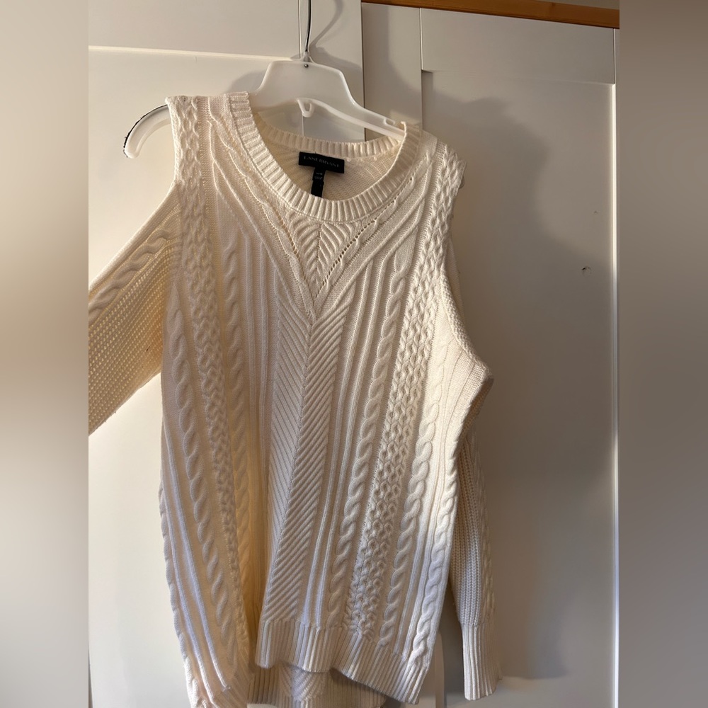 Lane Bryant cream, off white cold shoulder sweater 14/16 excellent worn once.